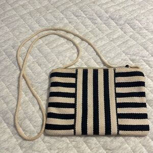 GAP Women's navy & Creme Striped Canvas Zip Strappy CrossBody Bag